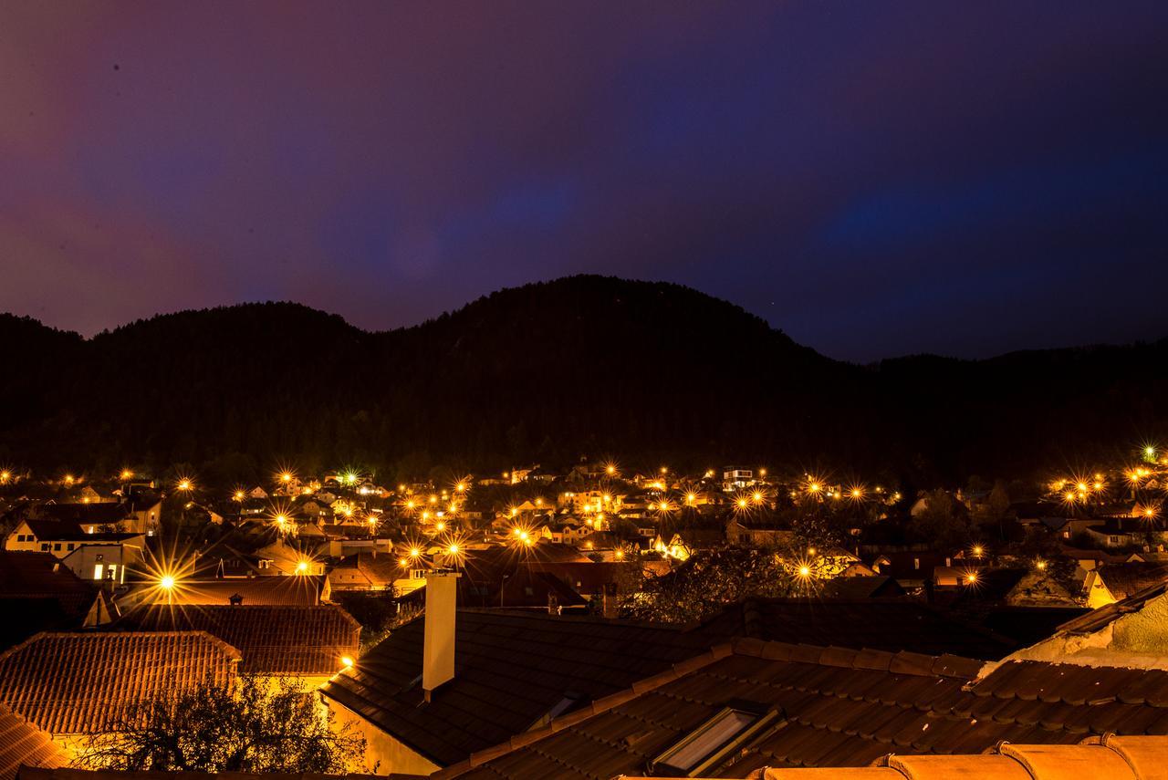 Saddleview Brasov-With Mountain View Apartamento Exterior foto